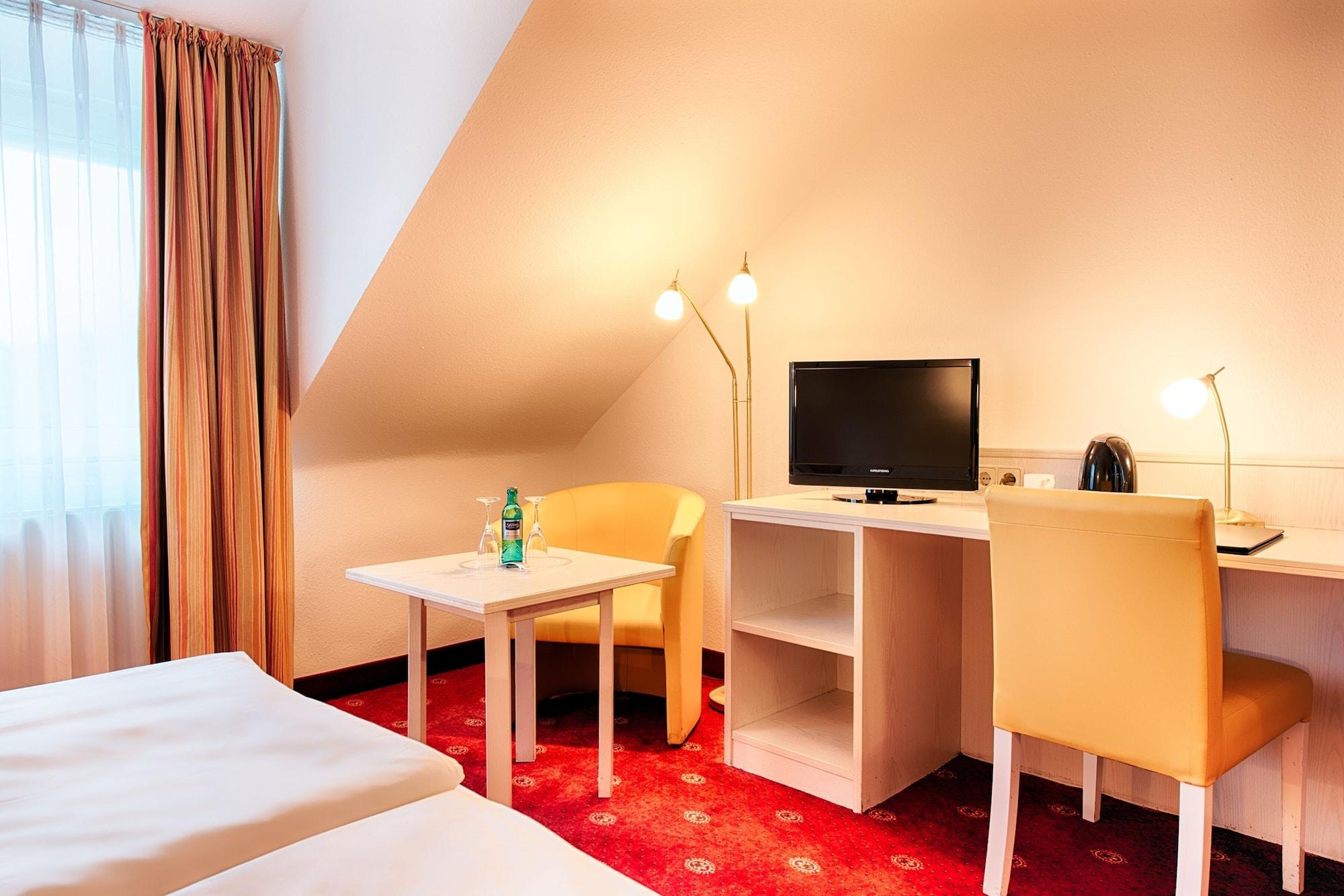 Achat Hotel Schwetzingen Heidelberg Extérieur photo