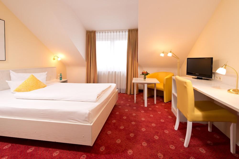 Achat Hotel Schwetzingen Heidelberg Extérieur photo